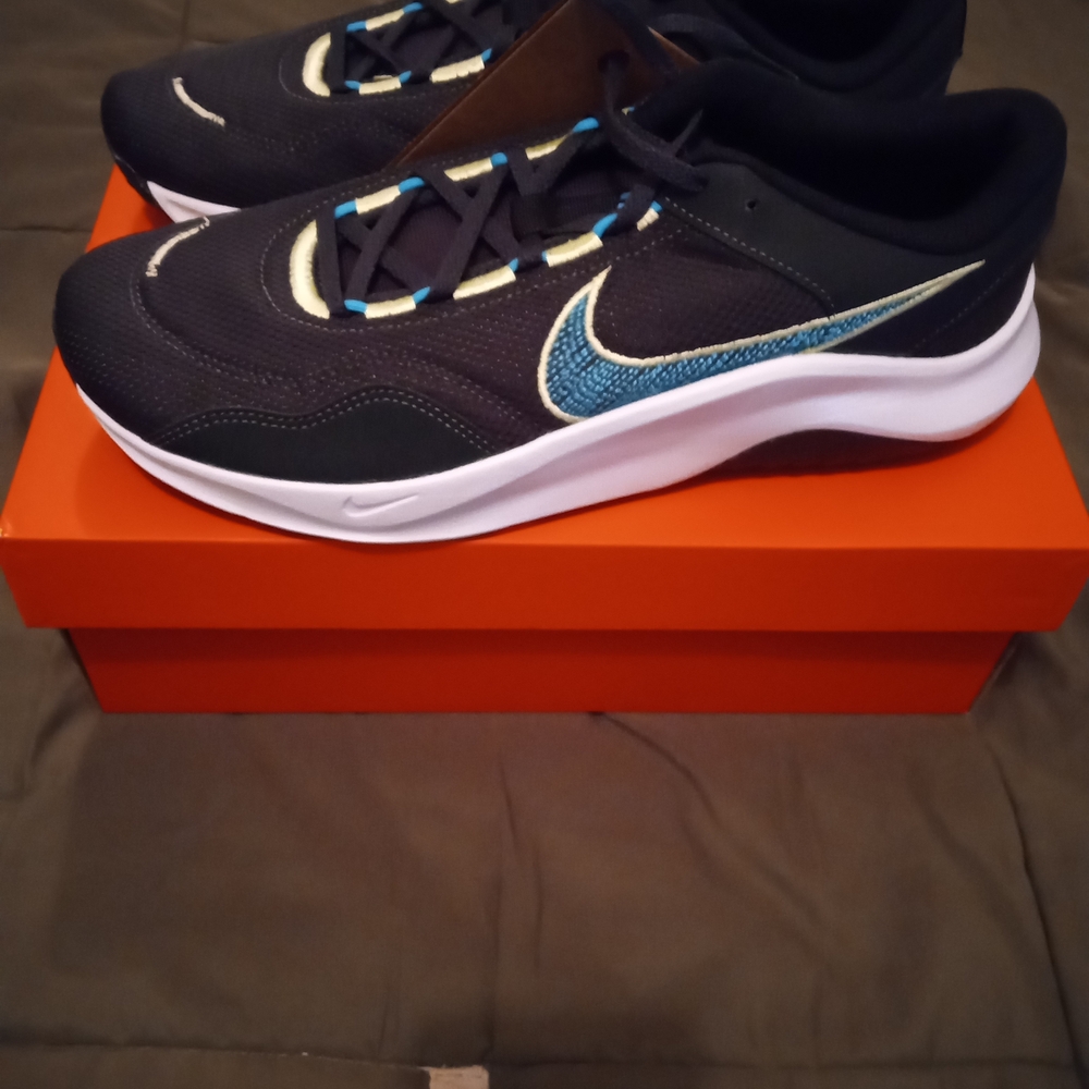 Nike Legend Essential 3 Black and Teal Athletic Shoes